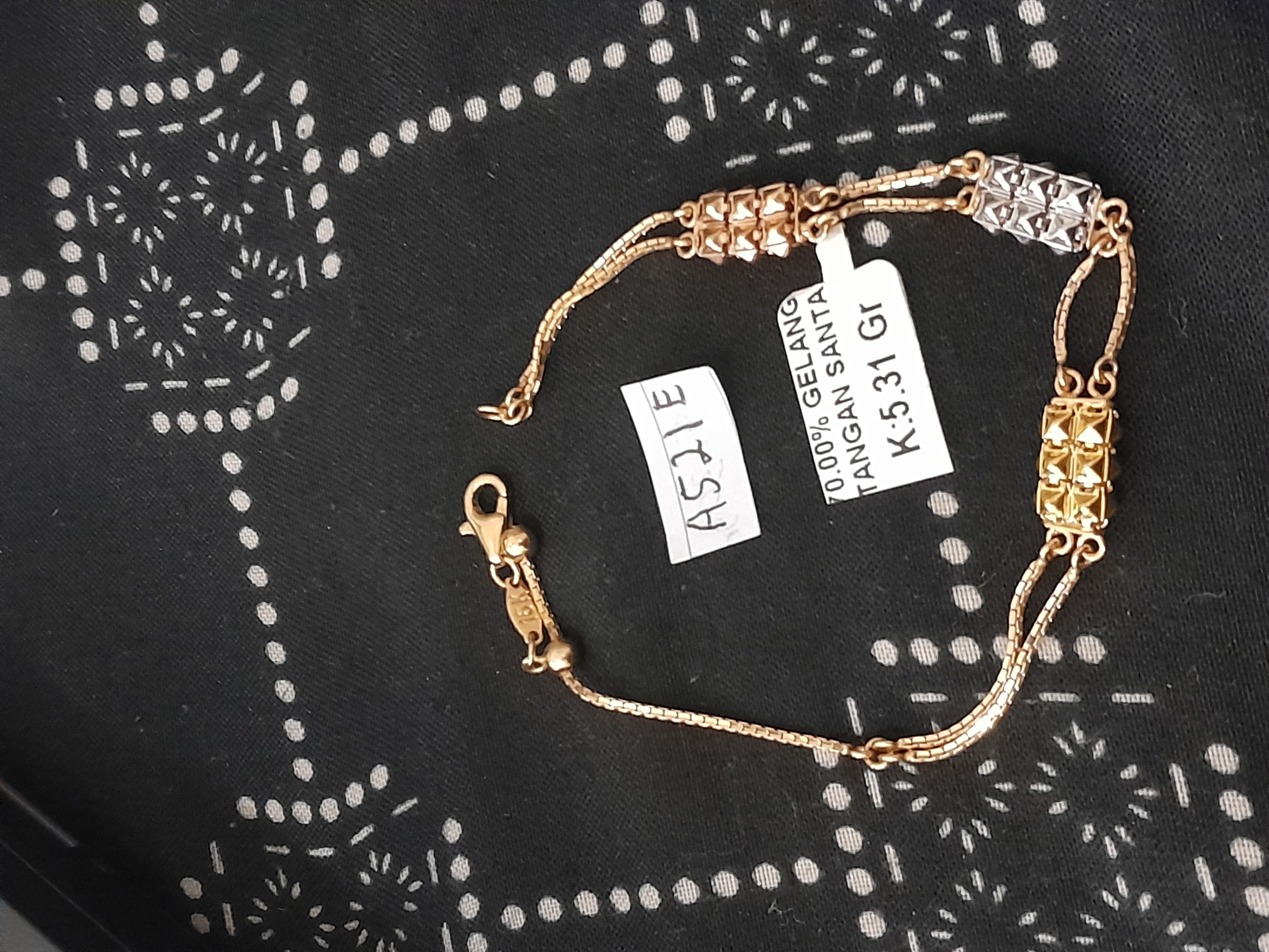 GELANG RANTAI