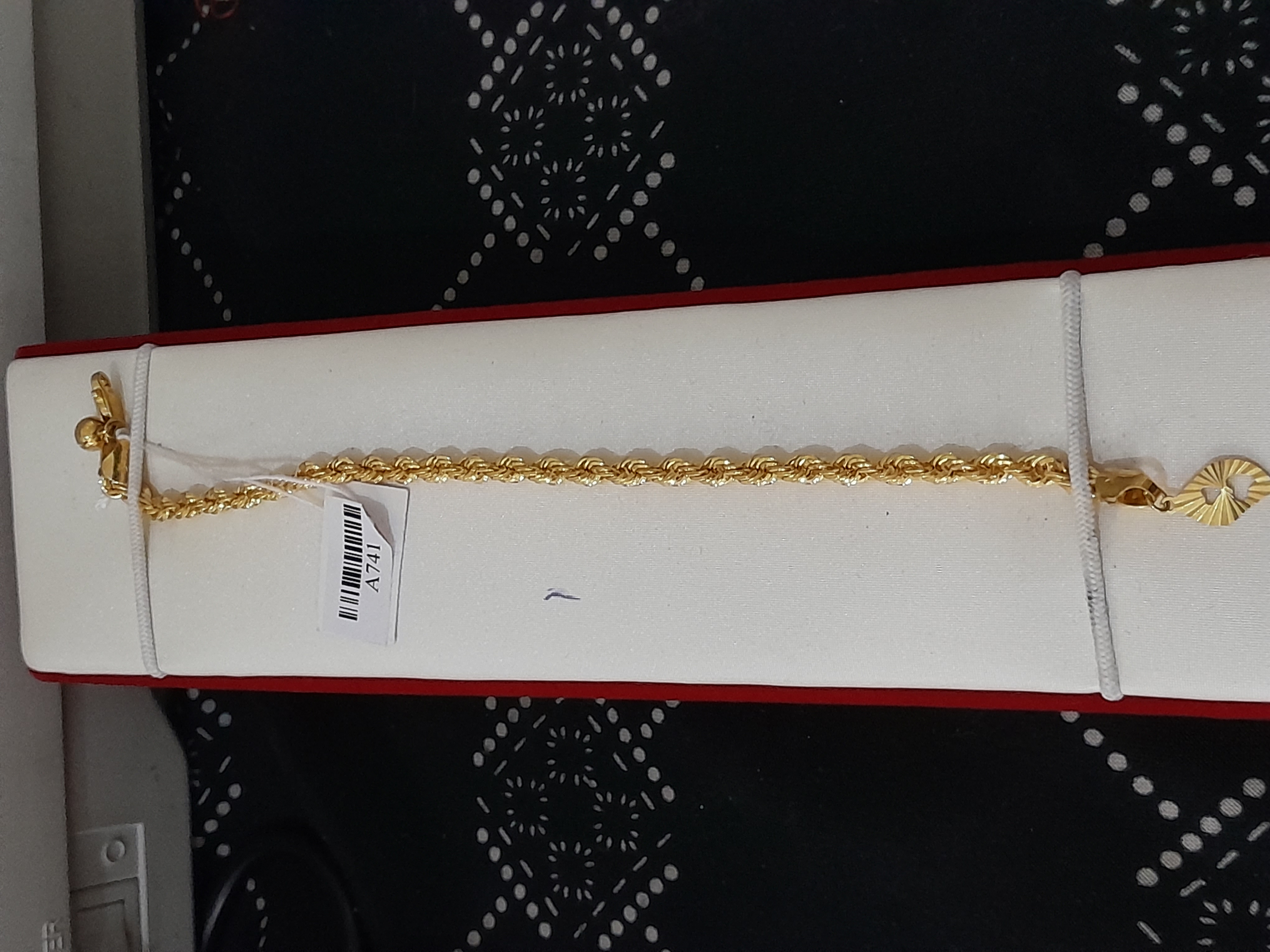 GELANG RANTAI