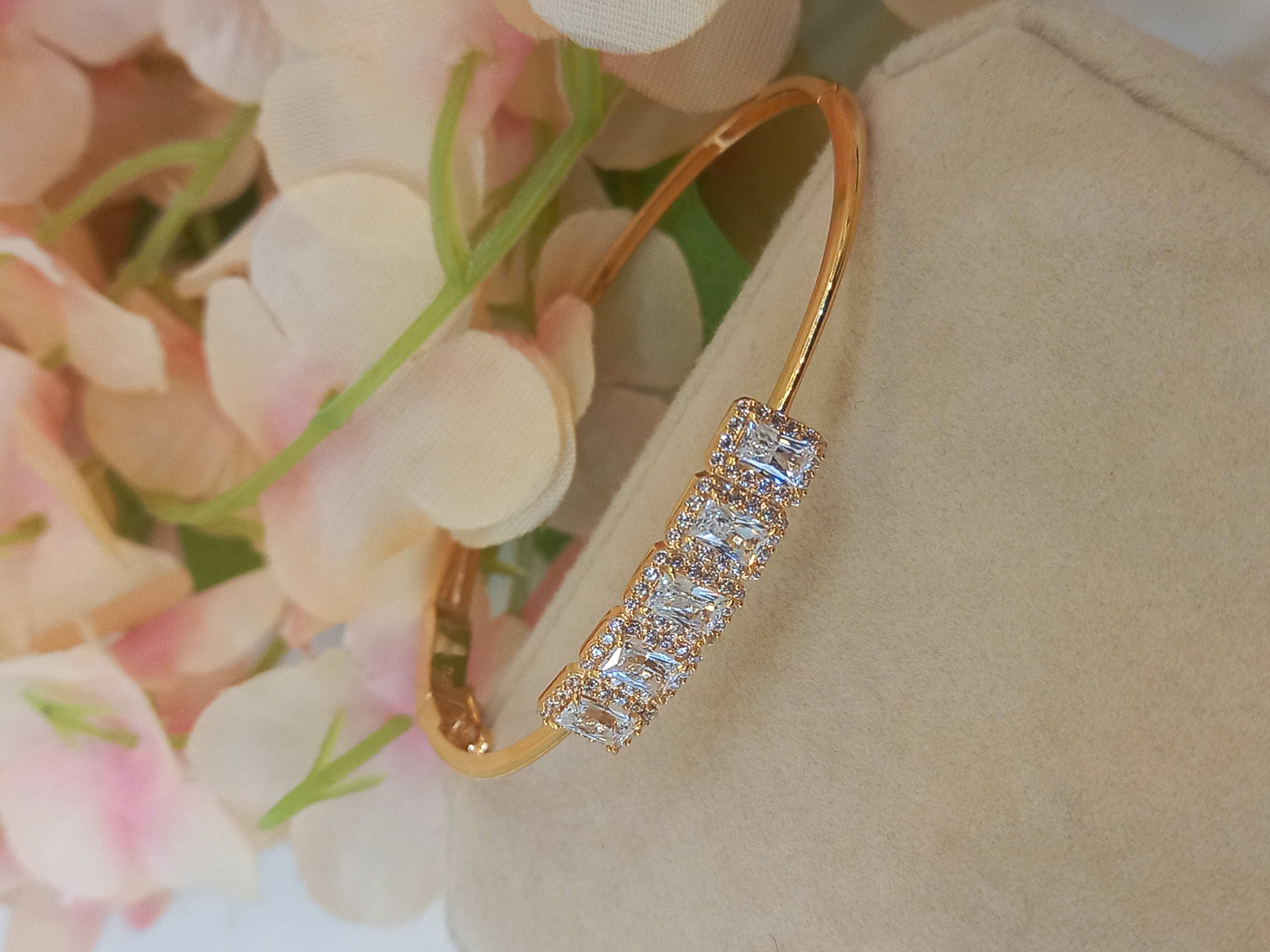 Gelang Bulat