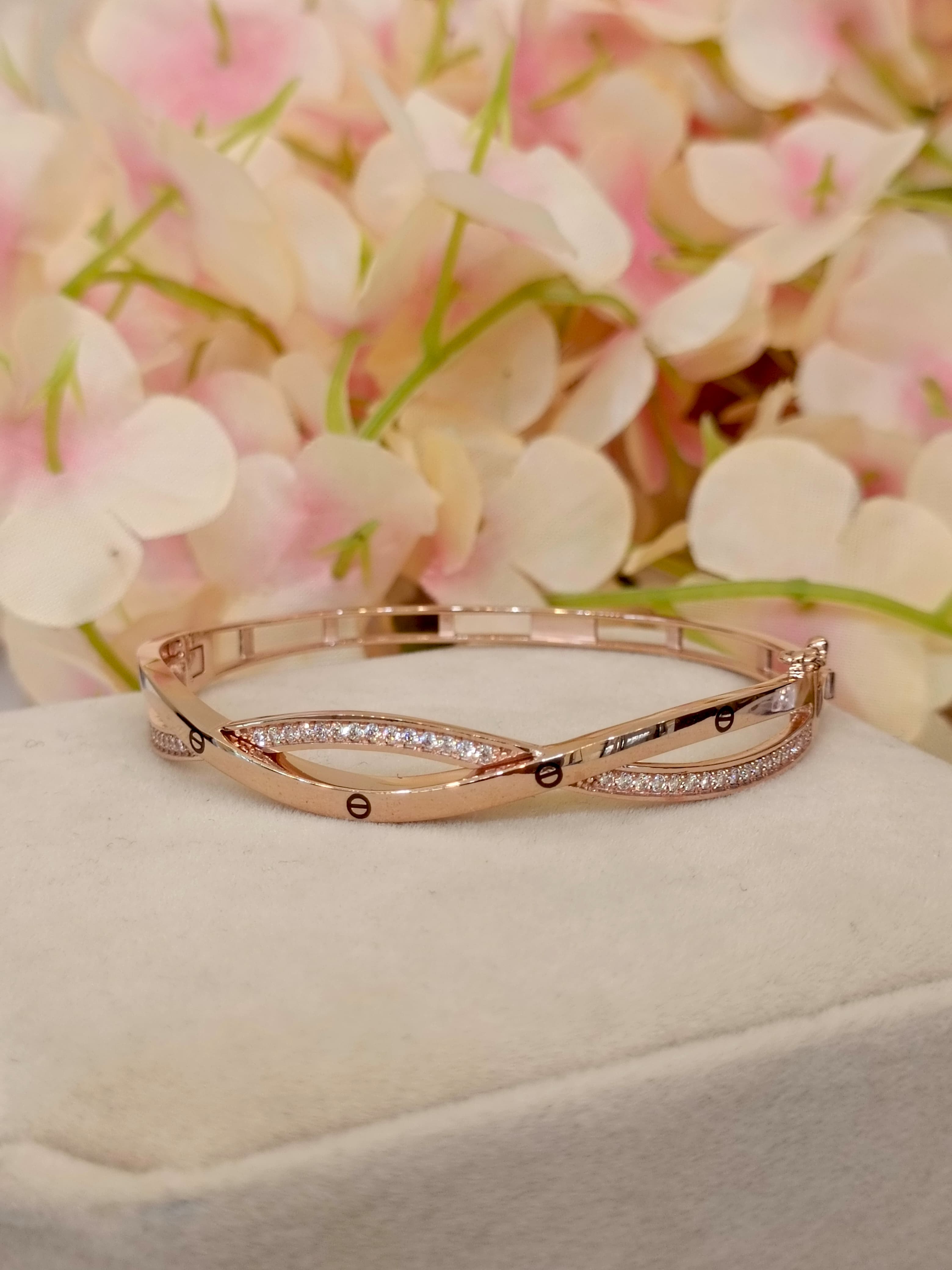 Gelang Bulat