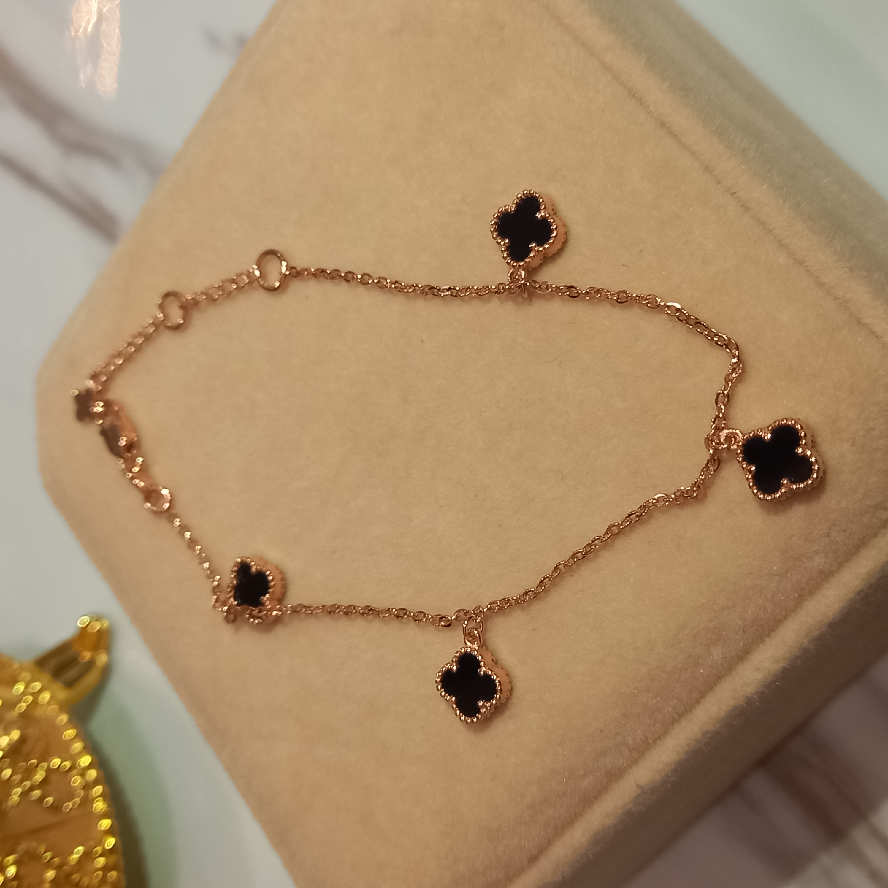 Gelang Lurus