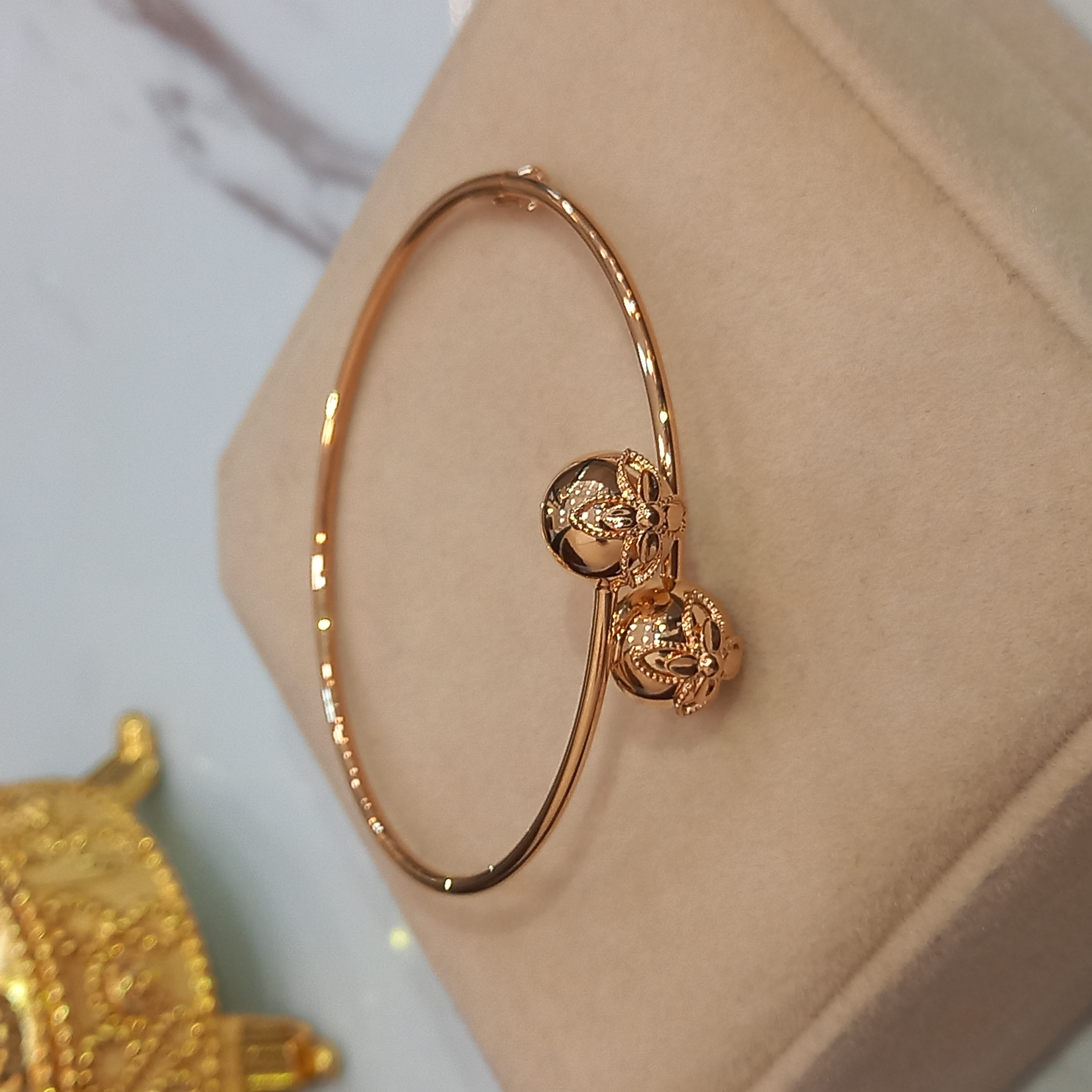 Gelang Bulat