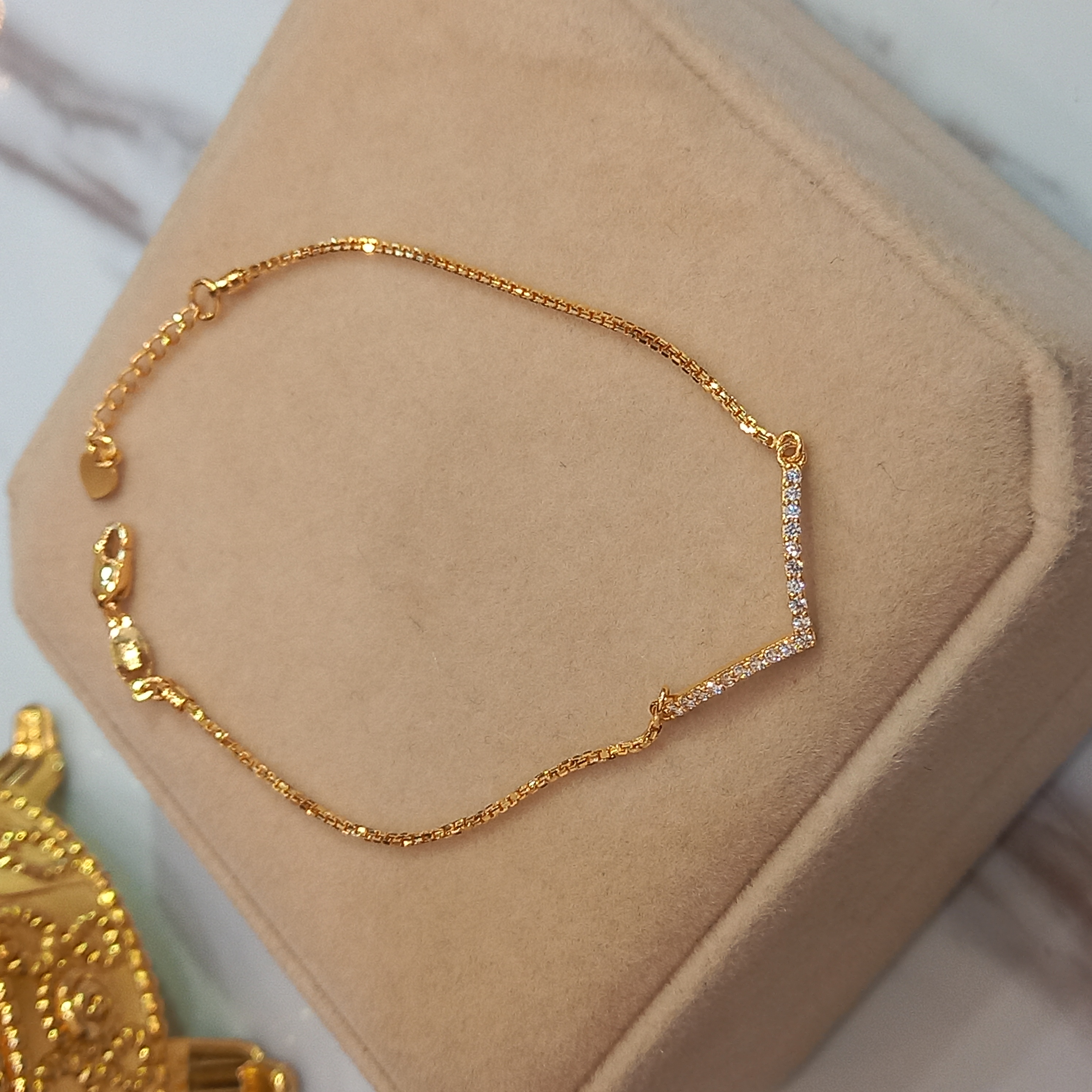 Gelang Lurus