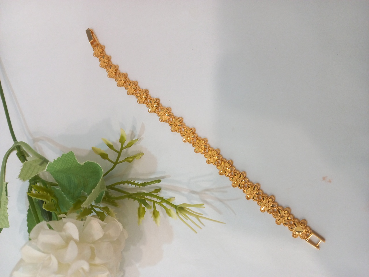 Gelang Lurus